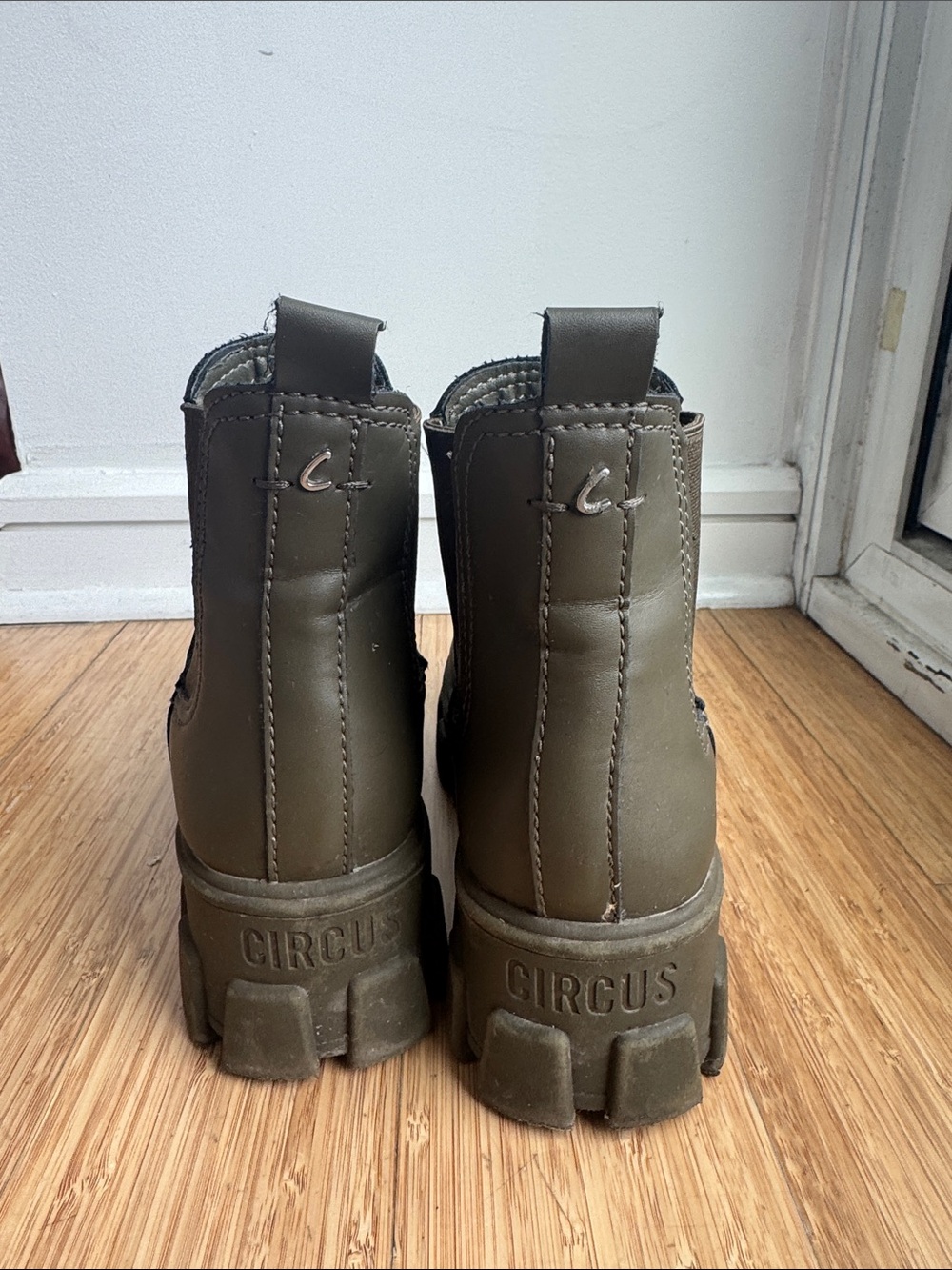 Circus by Sam Edelman Olive Green Chunky Lug Chelsea Boots - Picture 2 of 3